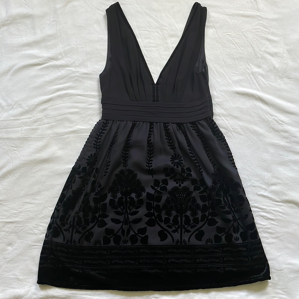 H&M Deep V-neck Black Party Dress